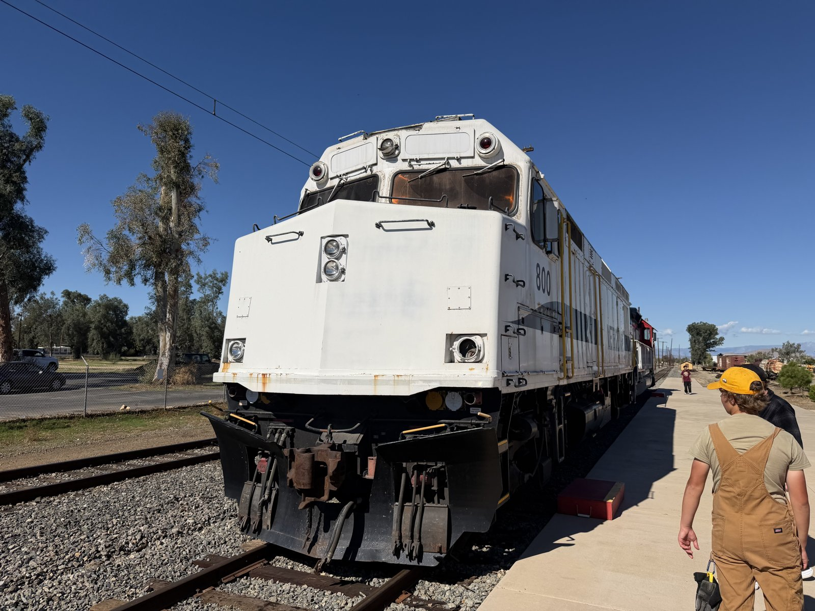 Metrolink No. 800, front three-quarter view beside the platform, October 24, 2026, at the Southern California Railway Museum